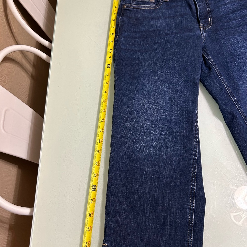 Liz Claiborne Sara Crop Mid-Rise jeans size 6 - Picture 2 of 13